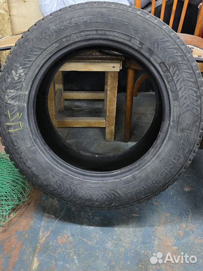 Nokian Tyres Hakkapeliitta 8 215/60 R16 99T