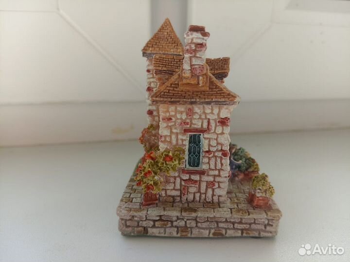 Статуэтка домик Англия Lilliput Lane