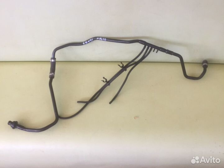 BMW X6 e71. е70 Вакуумная трубка