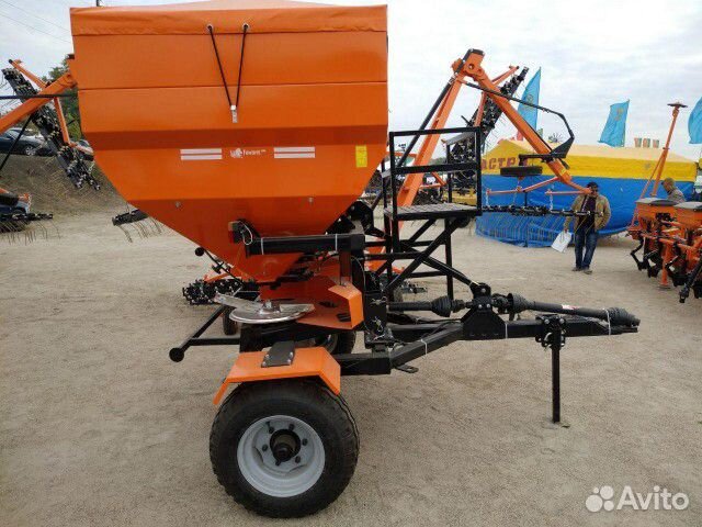 Разбрасыватель удобрений Unia MX-1000, 2022