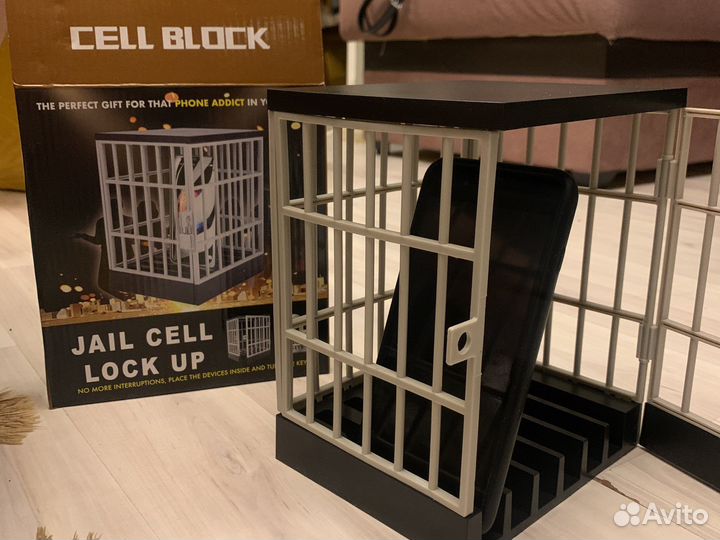 Тюрьма для телефона