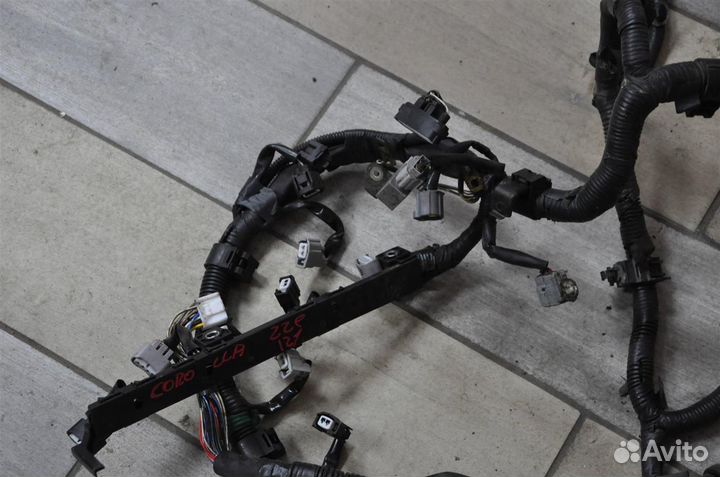 Коса двигателя toyota corolla ZZE121