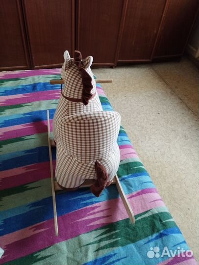 Лошадка качалка