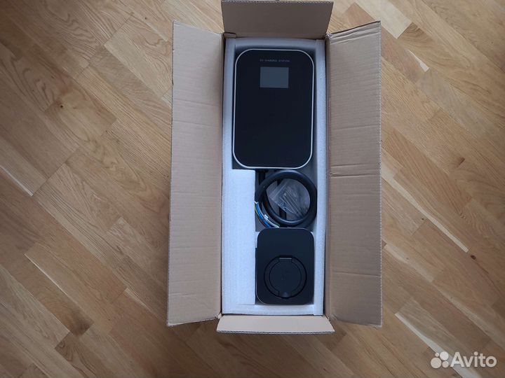 Зарядное устройство для электромобиля