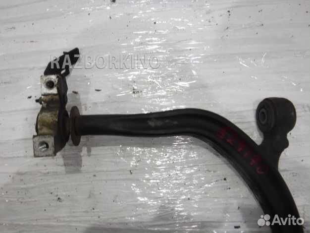 Рычаг передний левый