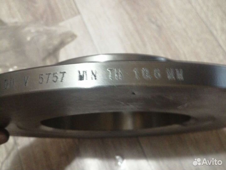 Тормозные диски renault logan до 2012г 2шт 3000тыс