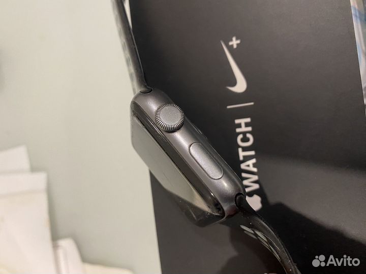 Apple watch series 2 42mm nike