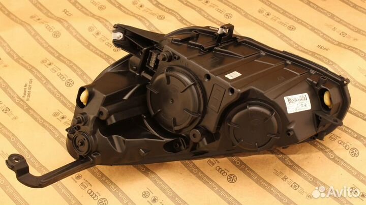 Фара правая opel adam 13+ LED