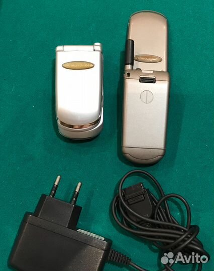 Motorola V3688