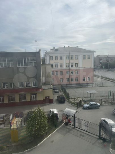 1-к. квартира, 64 м², 4/12 эт.