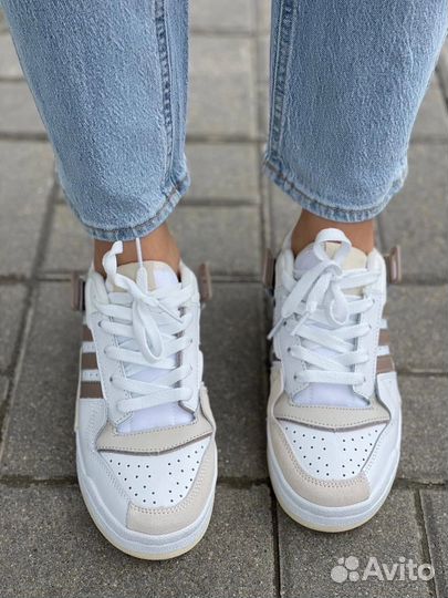 Кроссовки женские Adidas Forum Low