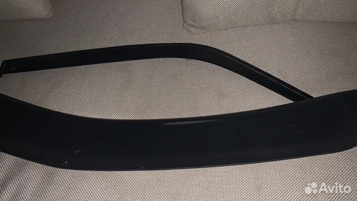 Дефлектор на renault logan 1