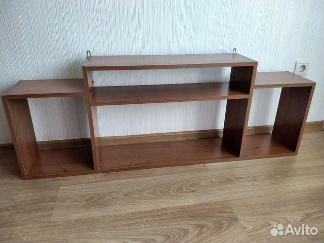 Полка книжная настенная