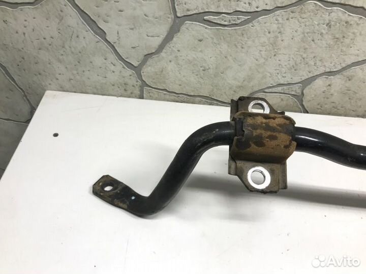 Стабилизатор поперечной устойчивости задний