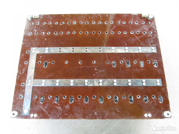 Щит предохранителей из кунга радиостанции