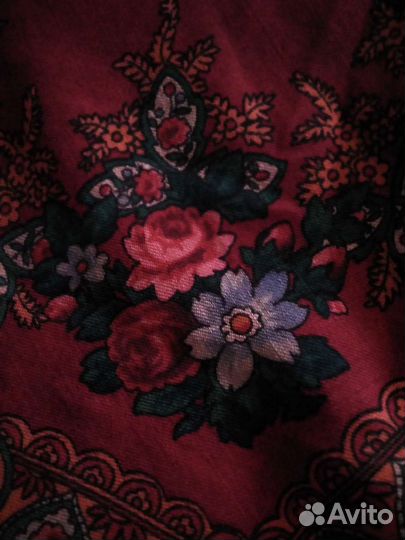 Платок шерстяной