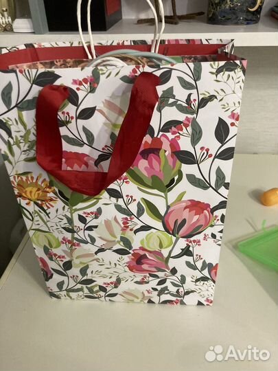 Пакеты подарочные