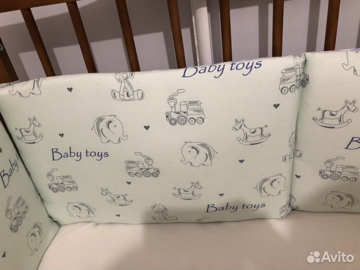 Бортики в кроватку с постельным