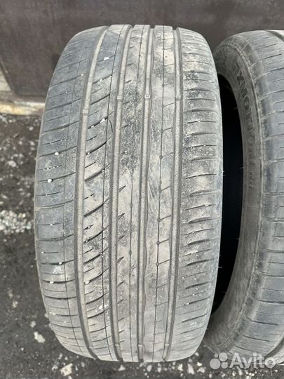 RoadX RXMotion U11 235/45 R18