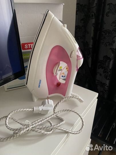 Утюг новый Sterlingg. 1800 Bт