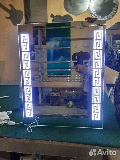 Черное зеркало на заказ