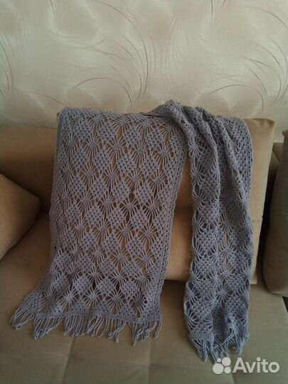 Шарф палантин женский вязаный ручной работы