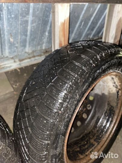 Pirelli Ice Zero 205/60 R16