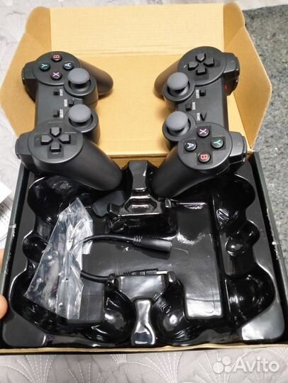 Игровая приставка ретро