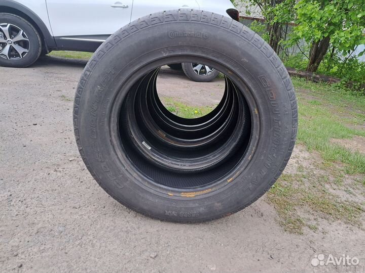 Continental CrossContact ATR 215/65 R16