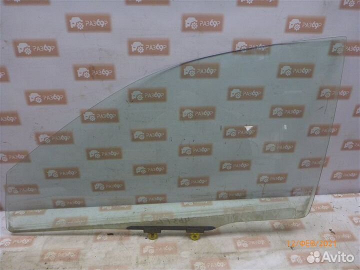 Стекло двери переднее левое Mitsubishi Lancer CS1A