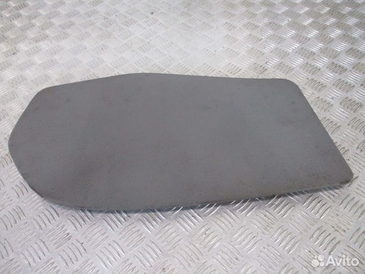 Обшивка двери левая MAN 81626306047