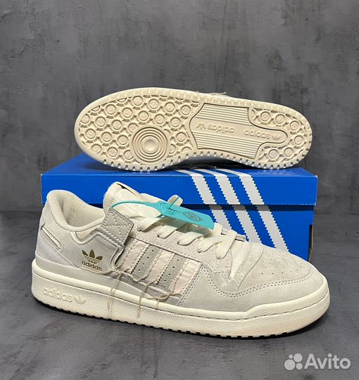 Кроссовки Adidas Forum 84 low с нитками