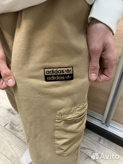 Спортивные штаны Adidas