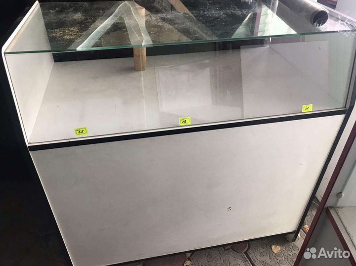 Тумба-Ветрина