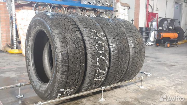 Dunlop SP Winter Sport 3D 235/65 R17 104H