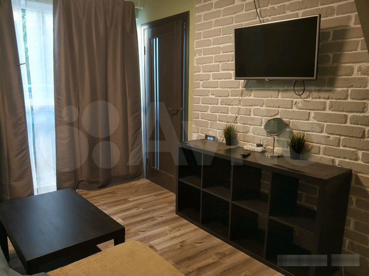 2-к. квартира, 102 м², 1/2 эт.