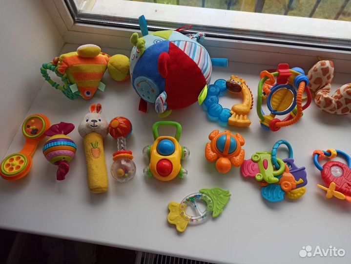 Детские развивающие игрушки