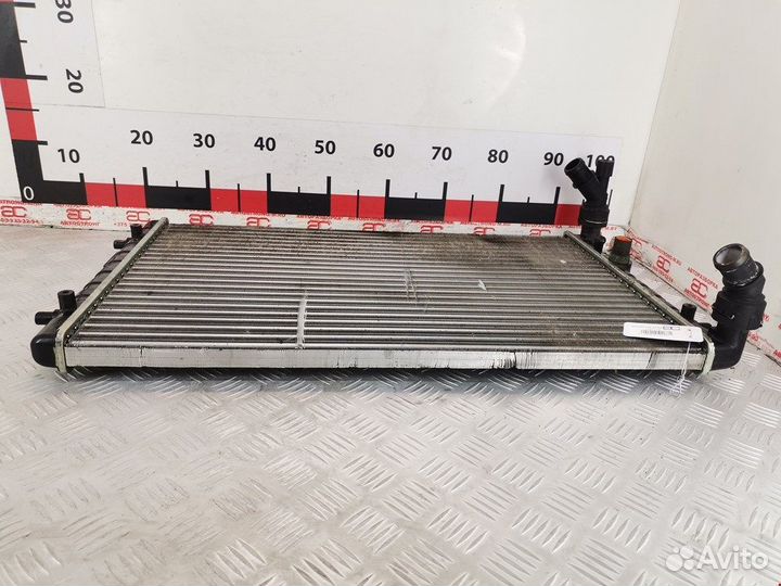 Радиатор основной для Audi A3 8L 1J0121253AD