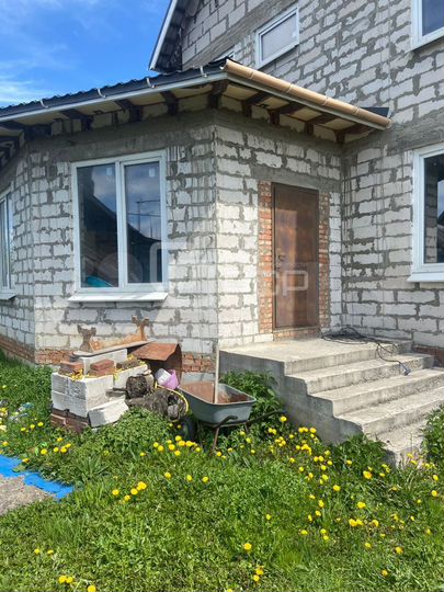 Дом 313,5 м² на участке 7,5 сот.