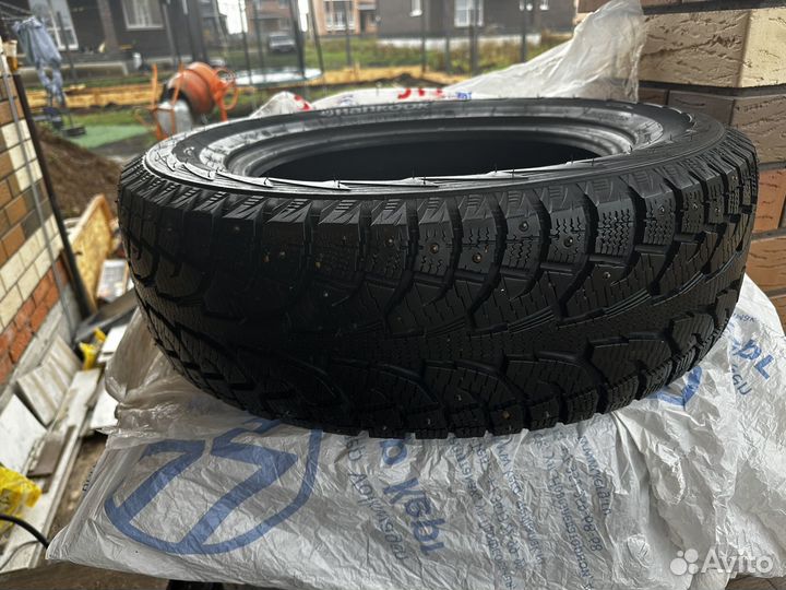 Hankook I'Pike RW11 225/65 R17