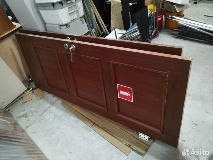 Межкомнатные двери бу с коробкой и замком