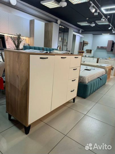 Комод большой белый