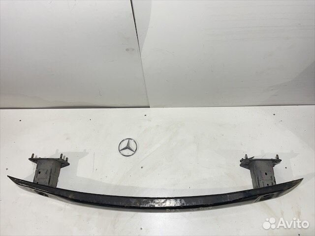 Задний усилитель бампера Мерседес w207