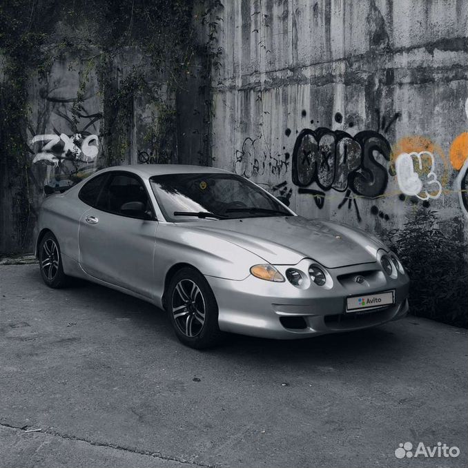 Hyundai Tiburon 2 поколения