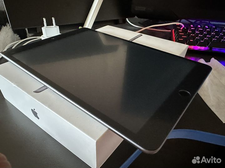 iPad 9th generation (2021) и Apple Pencil