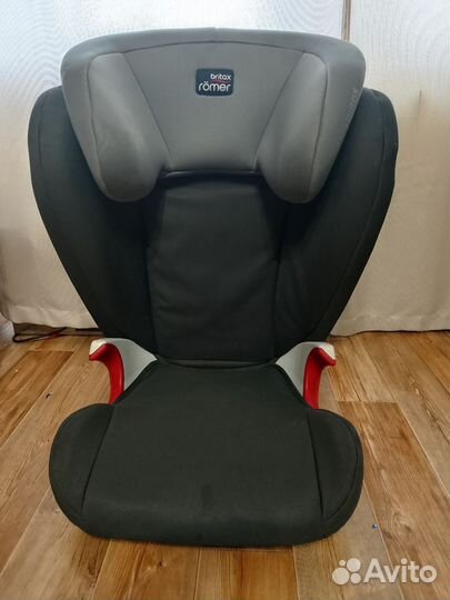 Детское автокресло Britax Romer Kid II (Storm Grey