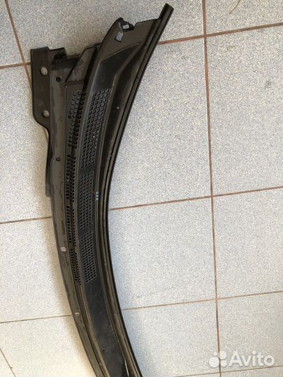 Жабо решетка стеклоочистителя Mitsubishi Lancer 10