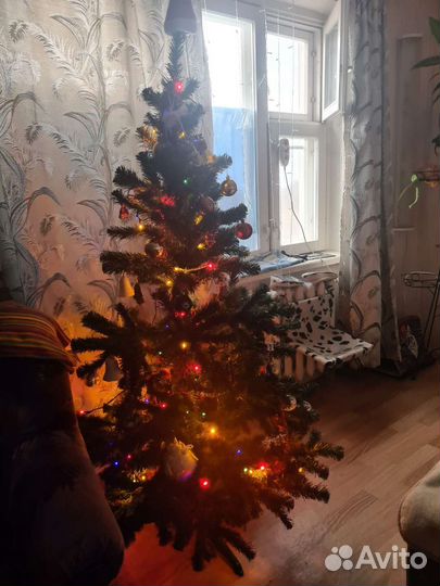 Елка искусственная 180