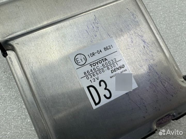 Камера передняя Toyota Land Cruiser 200 2015-2021