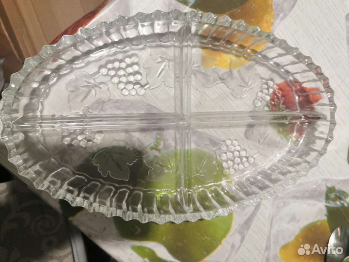 Блюдо хрустальное